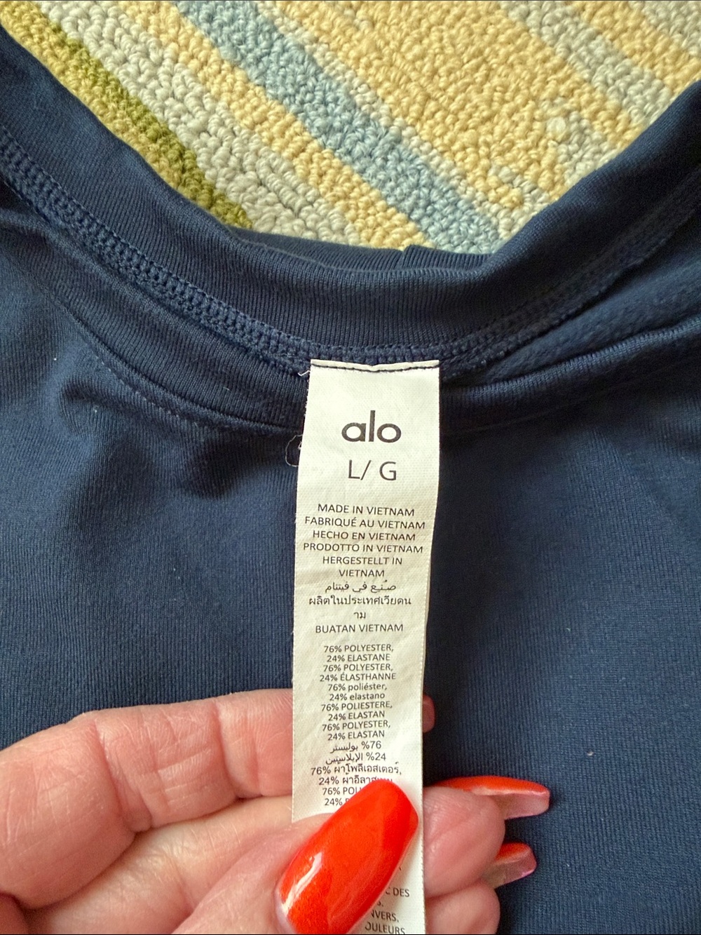ALO Yoga Women’s Crewneck Sweater in Navy - Picture 2 of 4